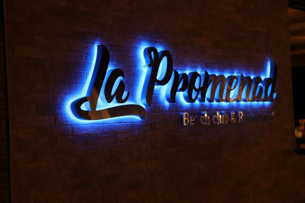 Hotel Promenad 자토카 외부 사진